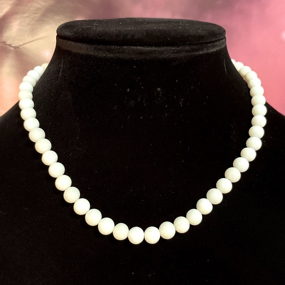 White angel skin coral necklace​​